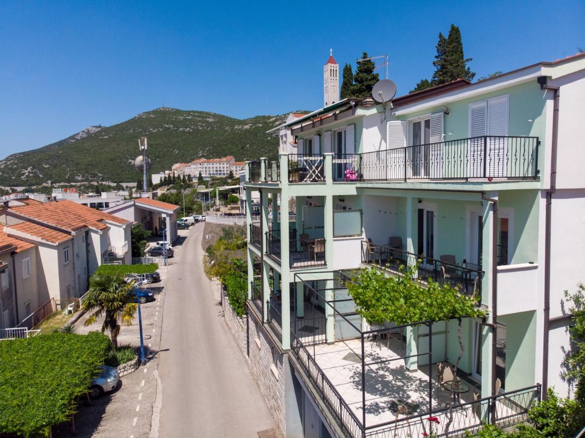 Apartments & Rooms Leon Neum Exterior photo