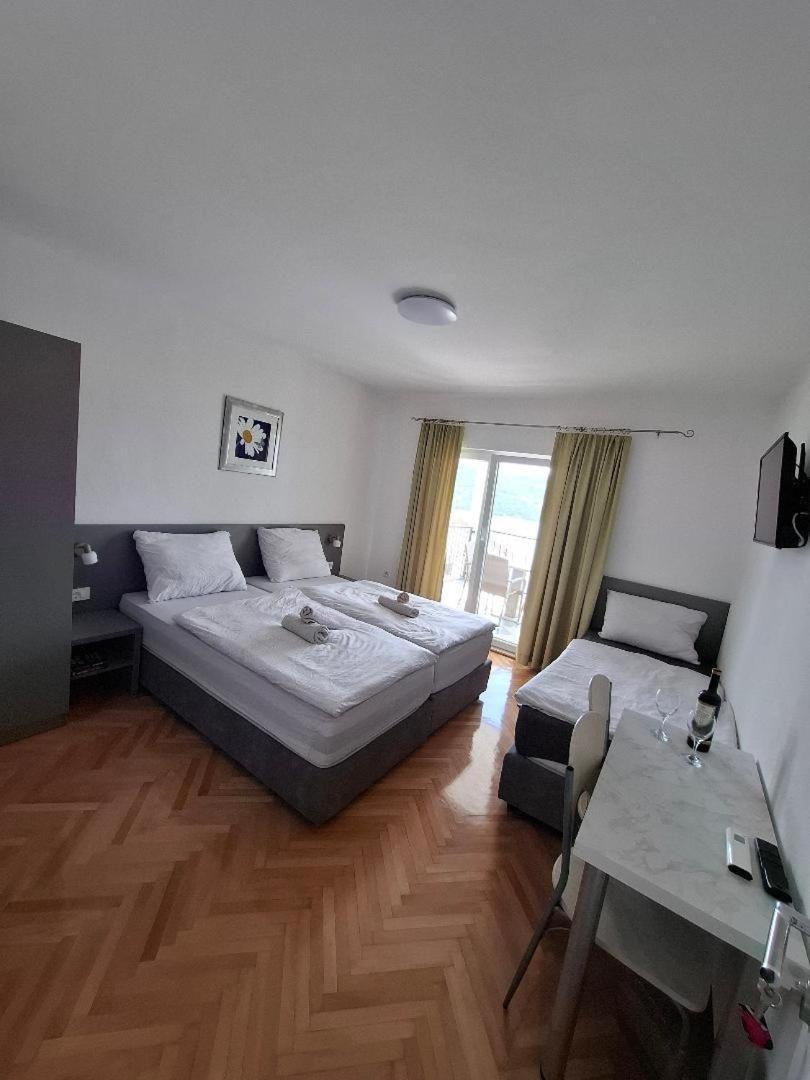 Apartments & Rooms Leon Neum Exterior photo